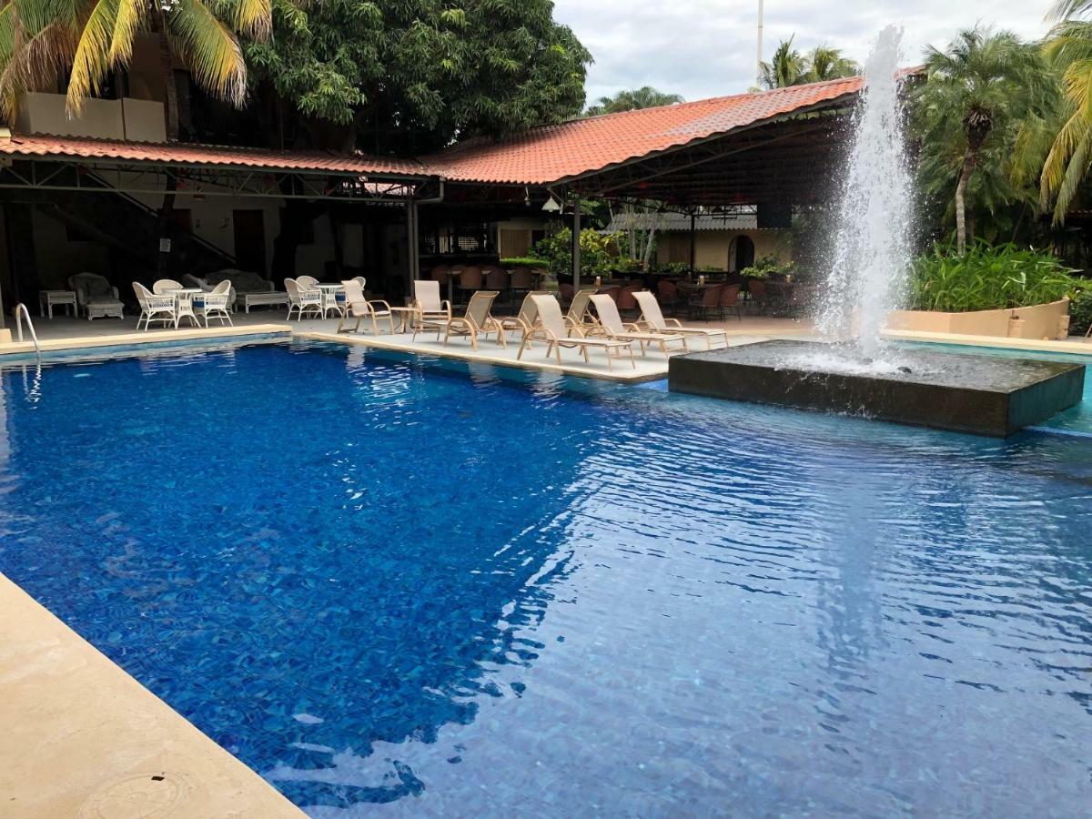 Hotel Coco Palms Playas del Coco Exterior foto