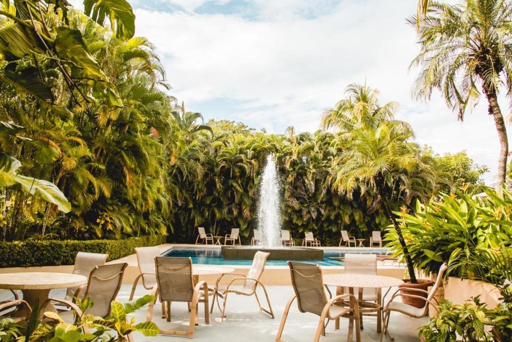 Hotel Coco Palms Playas del Coco Exterior foto